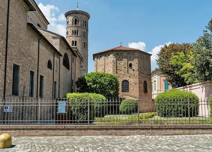 Apartment Wood Exclusive With Free Parking Ravenna